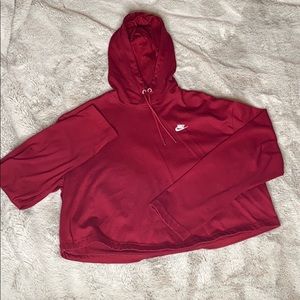 Maroon Nike top
